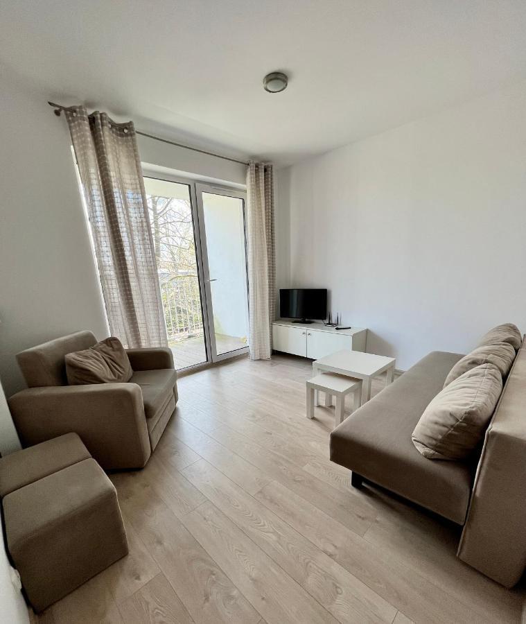 Apartment Waterline Standard Class *