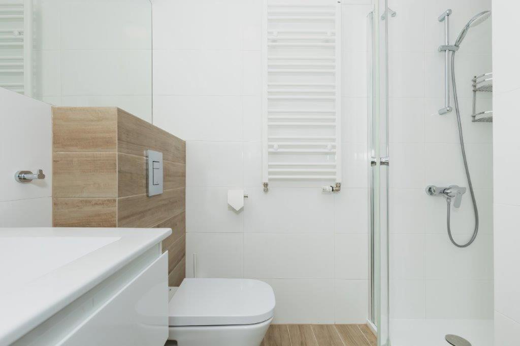 Waterline Standard Class Apartment