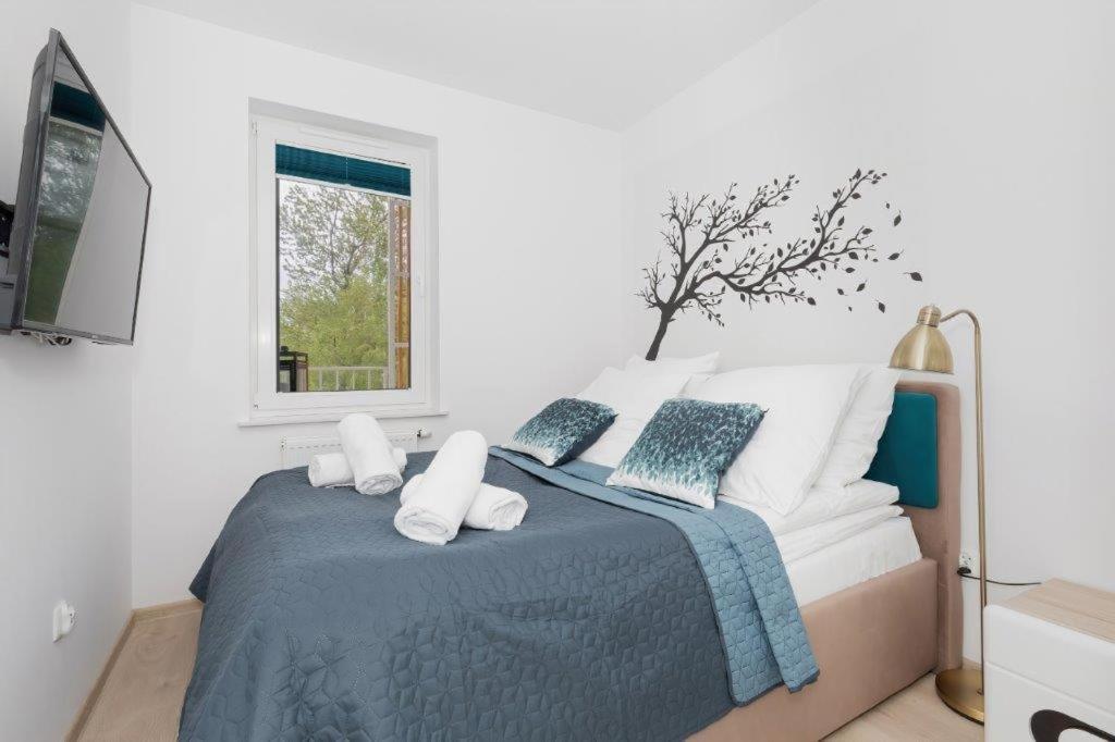 Waterline Standard Class Apartment *